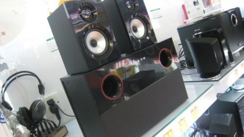 《扬声器检测方法全解析：从汽车音响到消费电子的实操指南（附万用表与专业仪器检测步骤）》